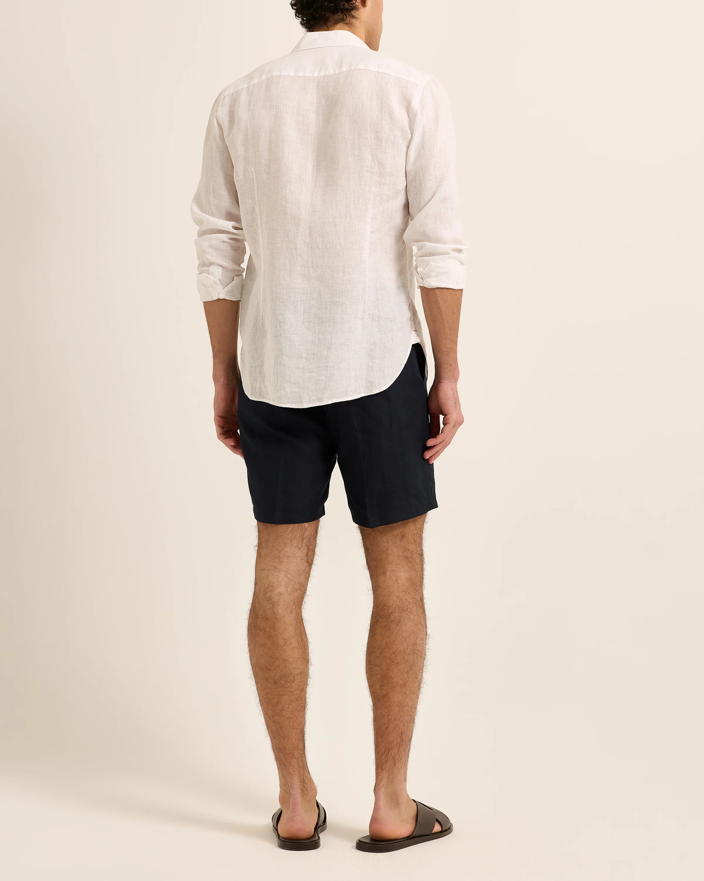 Giles Linen - Image 3